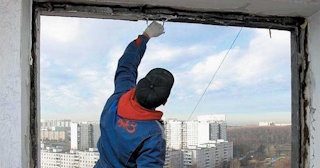 Демонтаж остекления балкона в ельце - цена от 581 руб. - Сварной-Елц